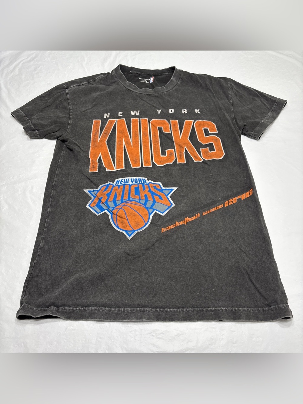 Abercrombie & Fitch Relaxed New York Knicks T-Shirt Men’s Medium